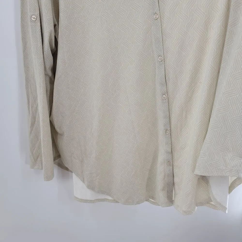 Lularoe Valentina button up tunic - Picture 5 of 7